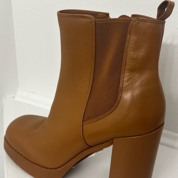 Gianni Bini Leather Platform chunky block heel Boots 8.0 NEW - Picture 3 of 5